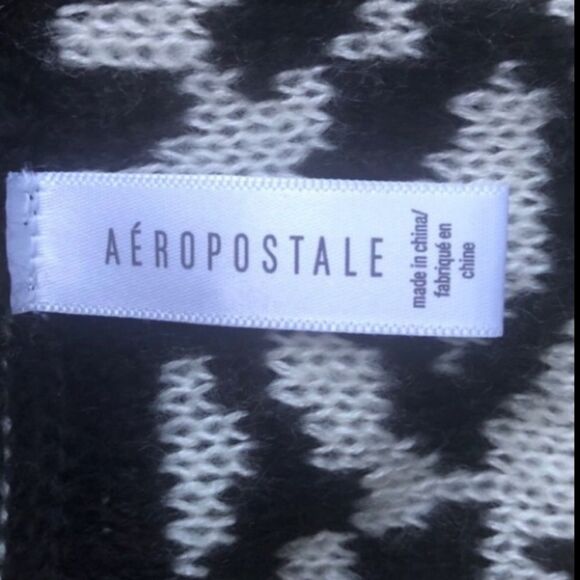 NEW Aeropostale Reversible Leopard Infinity Scarf - Picture 3 of 3